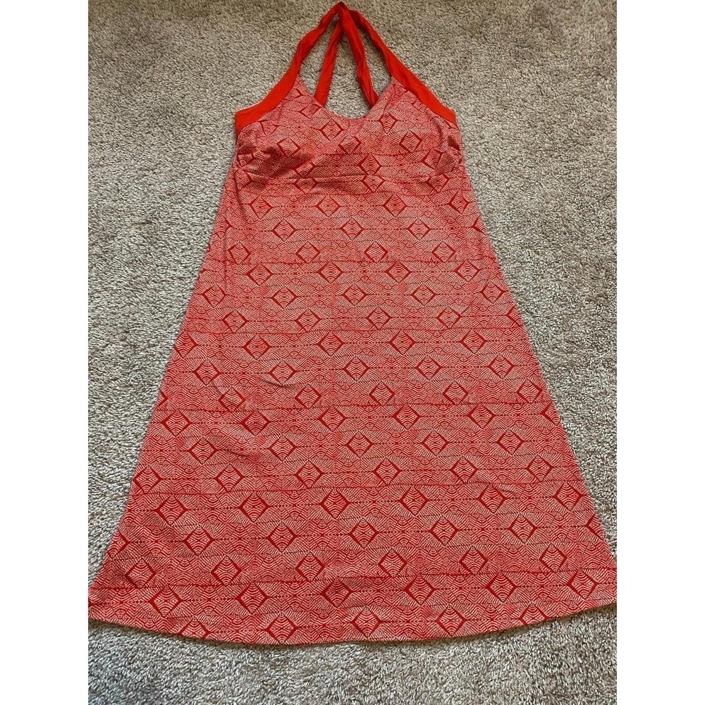 Patagonia Dress Scoop Neck Sleeveless Shelf Bra Croos Back Stretch Medium s1